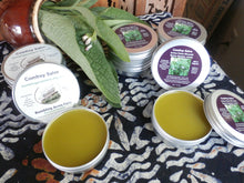 Load image into Gallery viewer, Comfrey Herbal Organic Oil, Concentrated, Fresh Plants, Small Batches